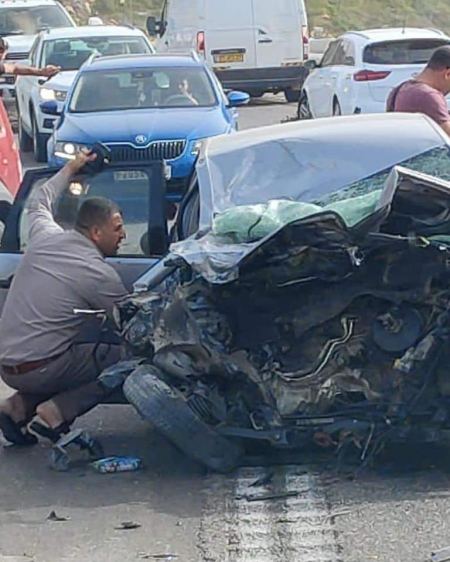 مصرع شخصين بحادث سير على طريق رام الله نابلس